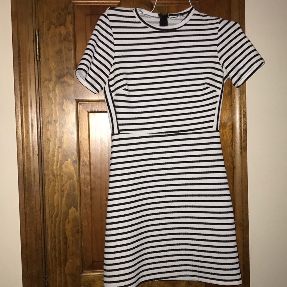 Black and white stripped dress